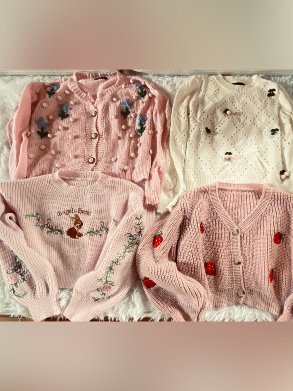 🩷 Romantic Knit Bundle 🌸
4 Sweaters • Soft Girl • Coquette • Balletcore, S adult